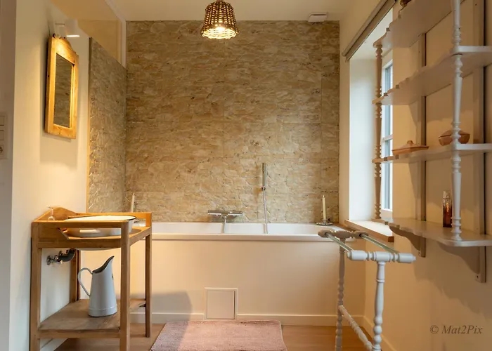 La Maison D'alfred- Cosy Avec Cour Ferienhaus