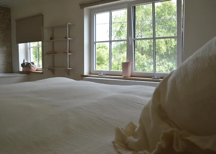 La Maison D'alfred- Cosy Avec Cour Burdinne